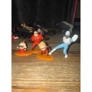Disney's Pixar Incredibles Family Baby Jack, Frozone, Dash 4 Figure Lot